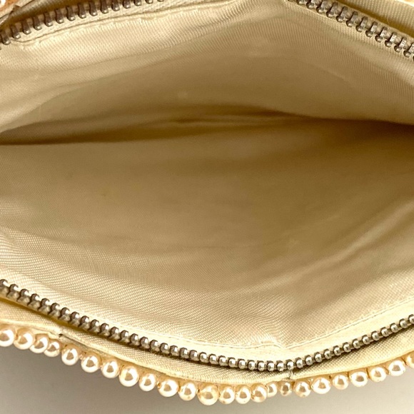 Bags by Debbie Hand-beaded Clutch - Picture 8 of 12